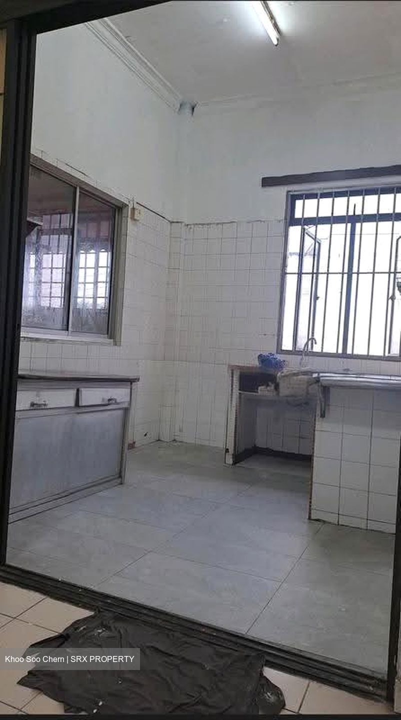 Seletar Hills Estate (D28), Shop House #628282181